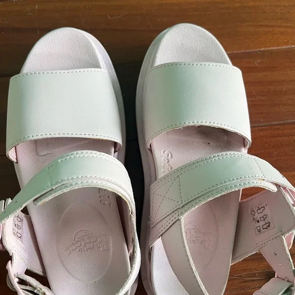 Dr Martens Chalk Pink Voss Mono Hydro Platform Sandals - Picture 2 of 8